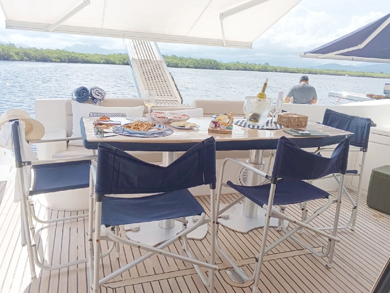 Intermarine 520 Full 2006 www.mareconsult.com.br (14)