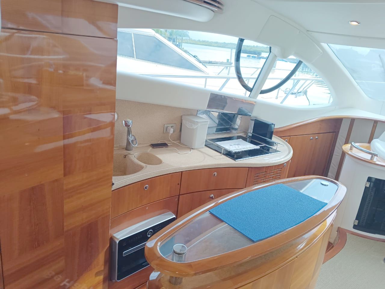 Intermarine 520 Full 2006 www.mareconsult.com.br (20)