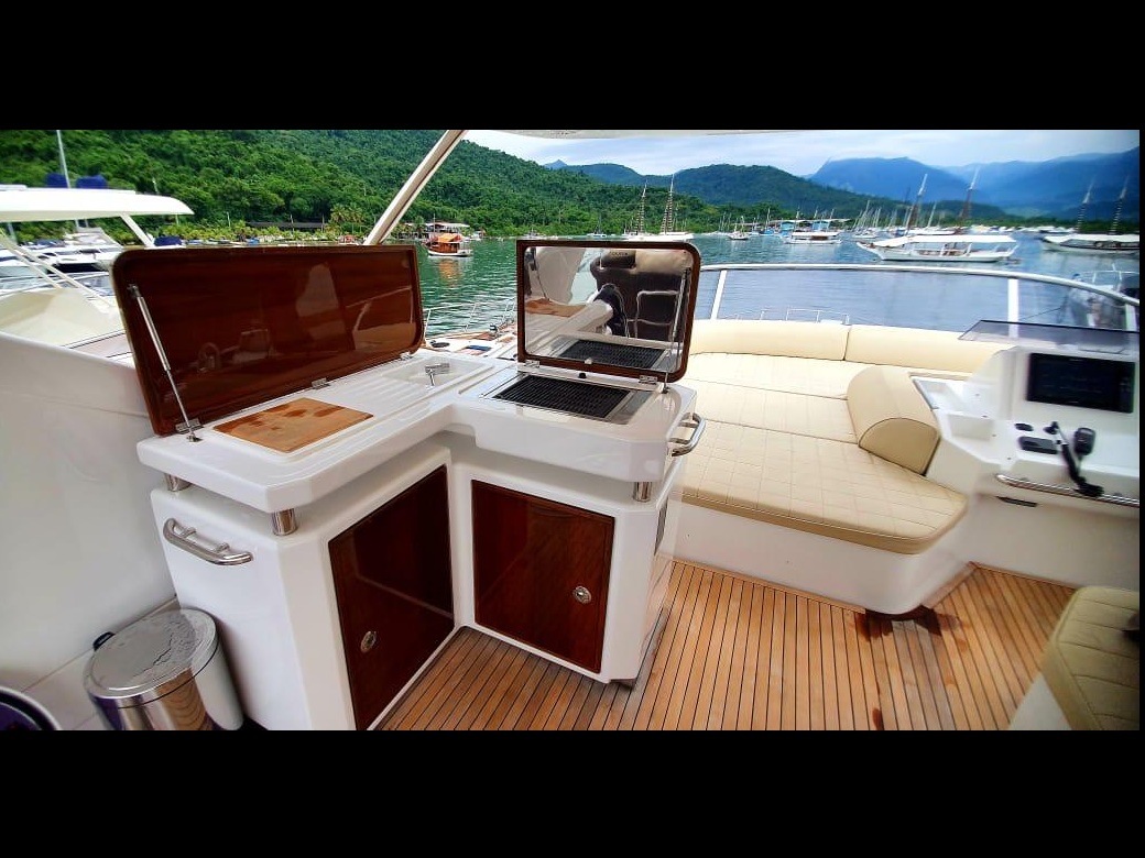 Azimut 70 2017 www.mareconsult.com.br (10)