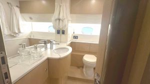 Ferretti 700 2005 www.mareconsult.com.br (15)