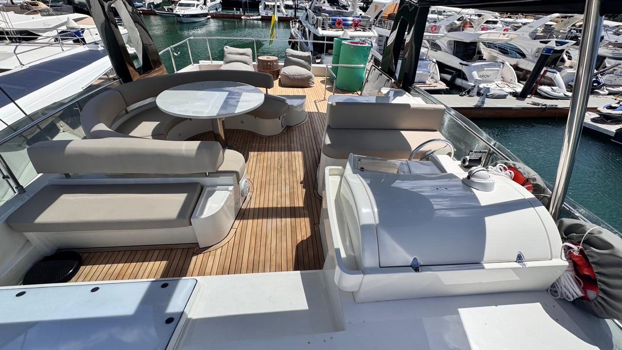 Ferretti 700 2005 www.mareconsult.com.br (6)A