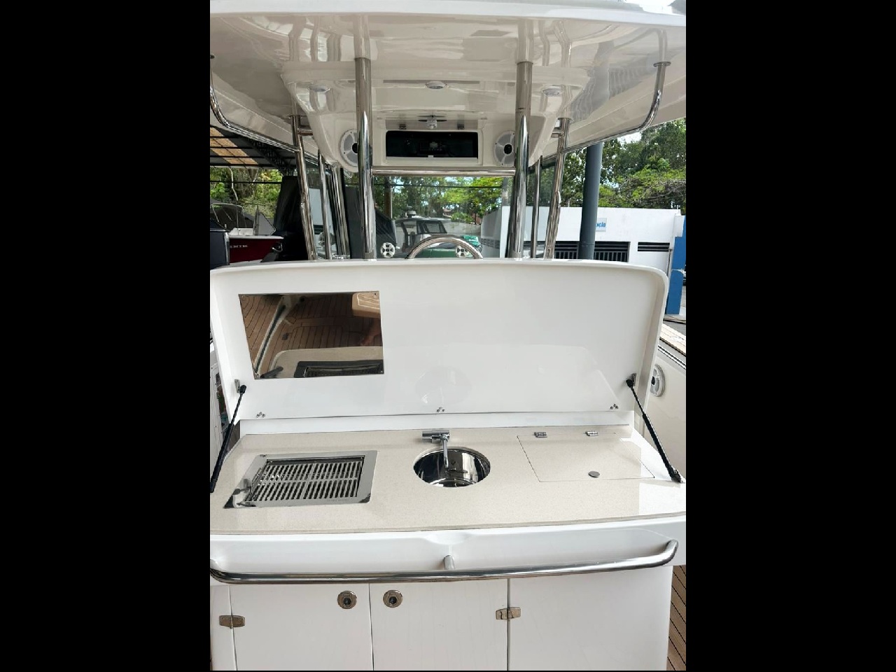 Fishing 410 Solarium 2023 www.mareconsult.com.br (15)