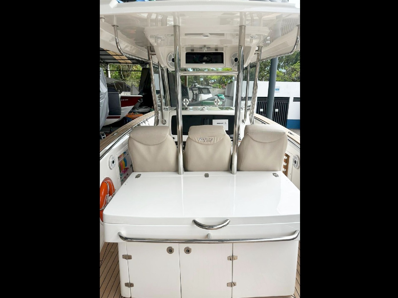 Fishing 410 Solarium 2023 www.mareconsult.com.br (16)