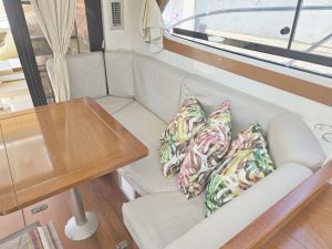 Beneteau Antares 30 2011 www.mareconsult.com.br (10)
