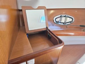 Beneteau Antares 30 2011 www.mareconsult.com.br (25)