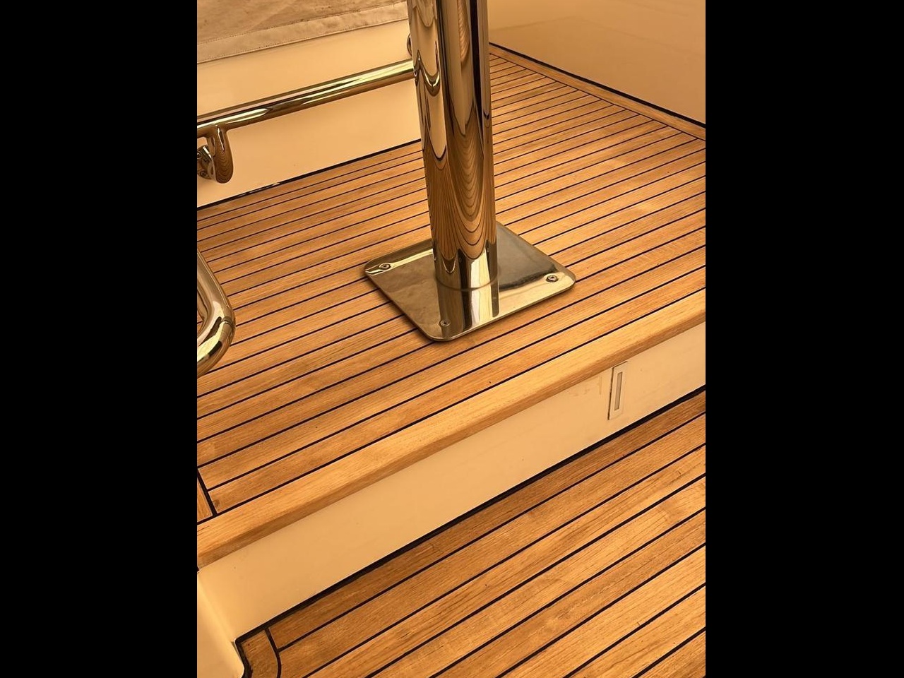 Azimut 100 F Grande www.mareconsult.com (22)