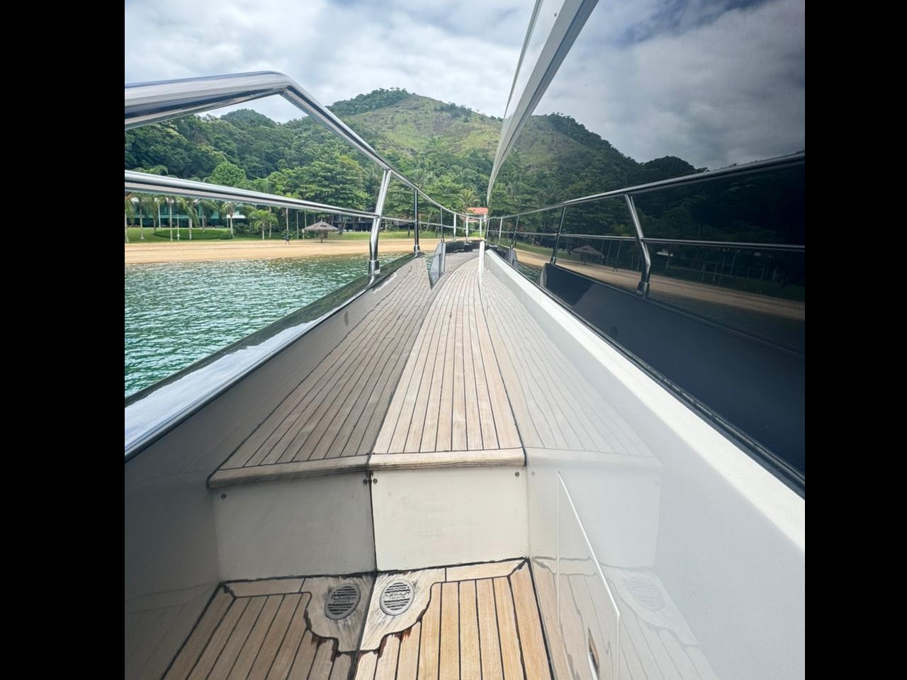 Azimut 100 F Grande www.mareconsult.com (4)