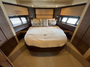 Azimut 53 2011 www.mareconsult.com.br (24)