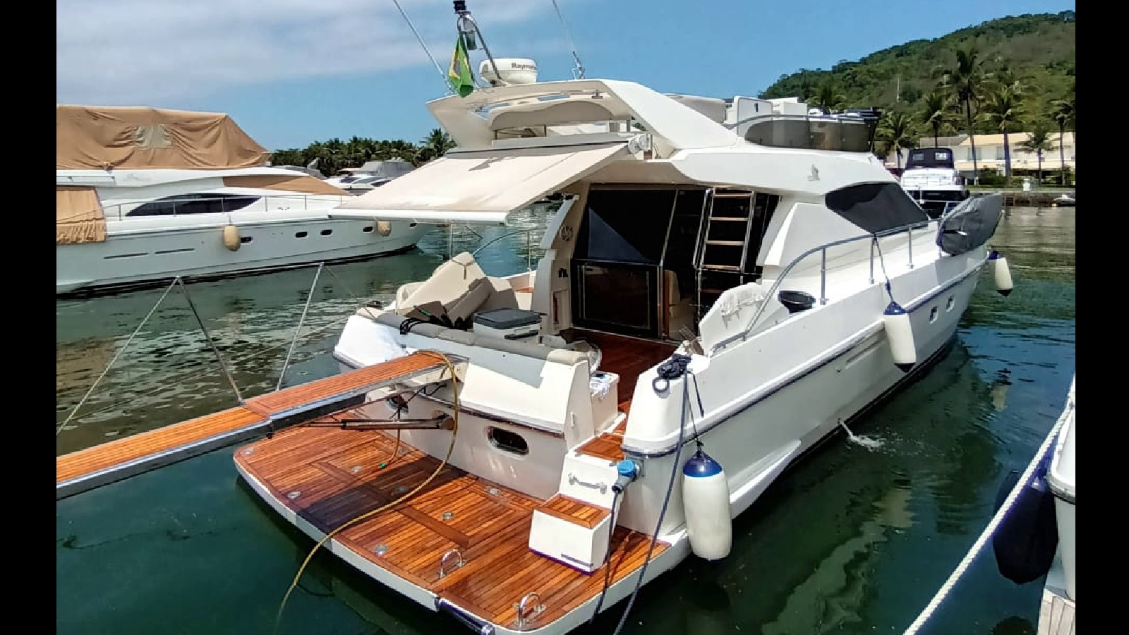 Ferretti 43 2005 www.mareconsult.com.br (1)