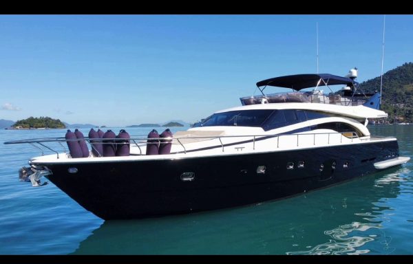 FERRETTI 78 2008