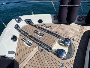 Ferretti 78 2008 www.mareconsult.com (12)