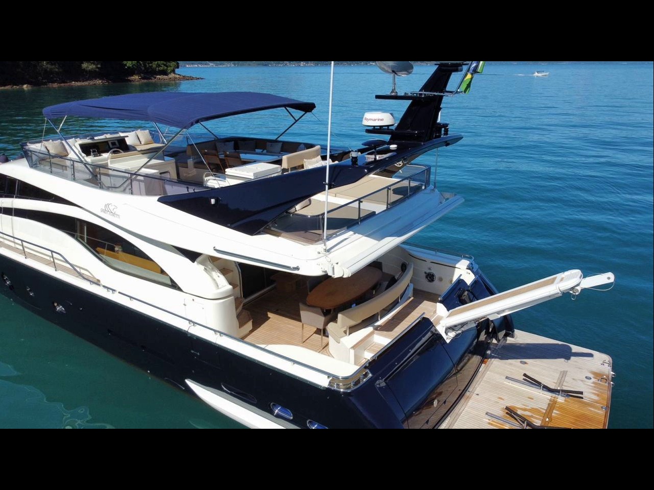 Ferretti 78 2008 www.mareconsult.com (2)