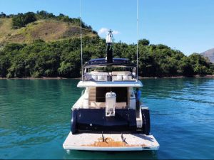 Ferretti 78 2008 www.mareconsult.com (3)