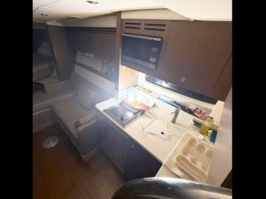 Sea Ry Sundancer 375 2017 www.mareconsult.com.br (6)