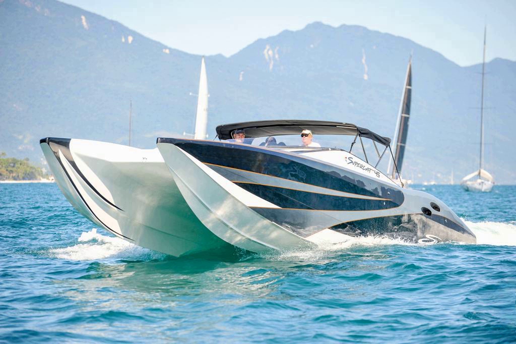 Superboats Supercat 45 2023 www.mareconsult.com.br (3)