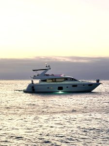 Ferretti 660 2015 www.mareconsult.com.br (1)