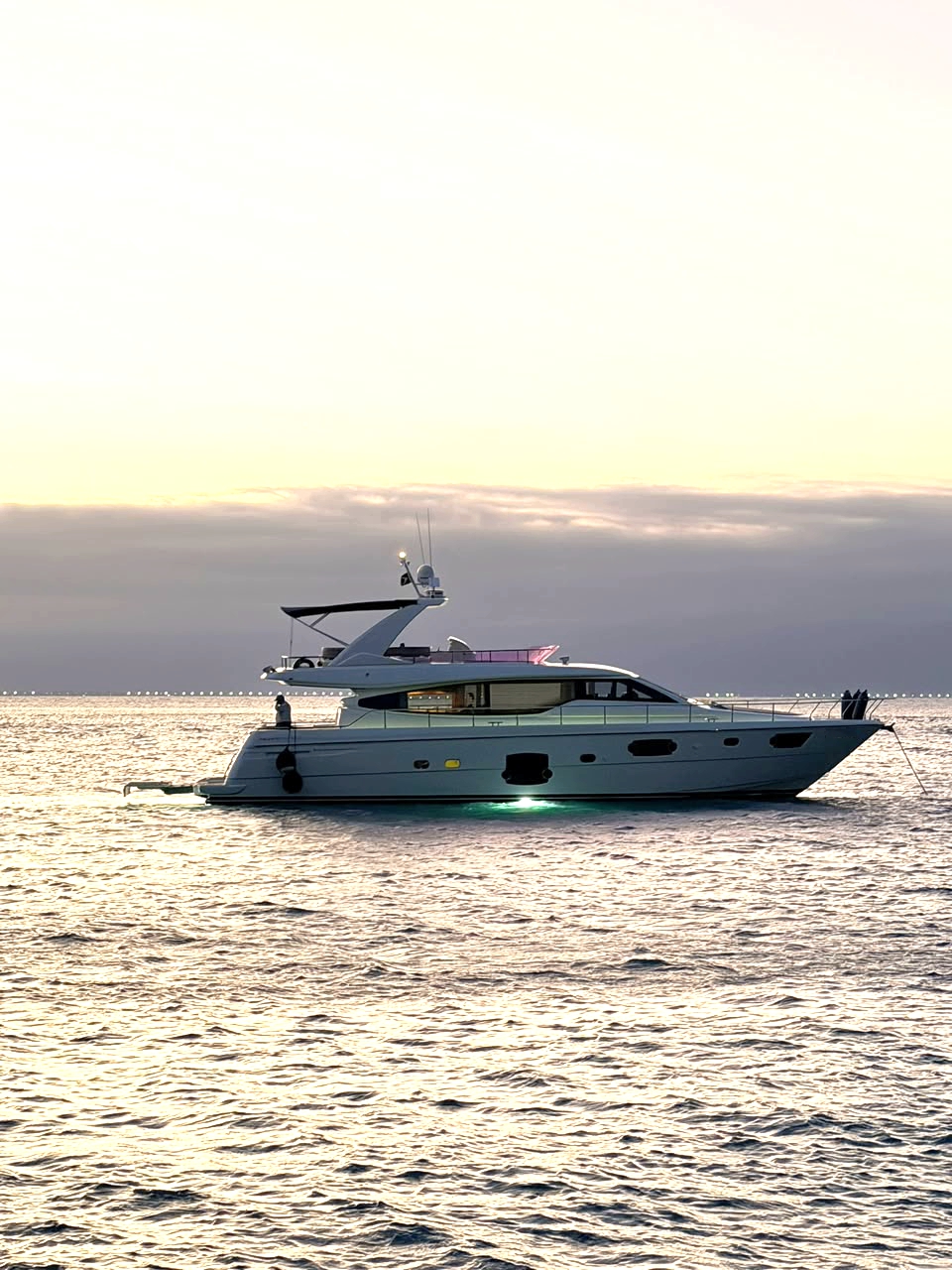 Ferretti 660 2015 www.mareconsult.com.br (1)