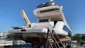 Intermarine 680 Full 2010 www.mareconsult.com.br (5)